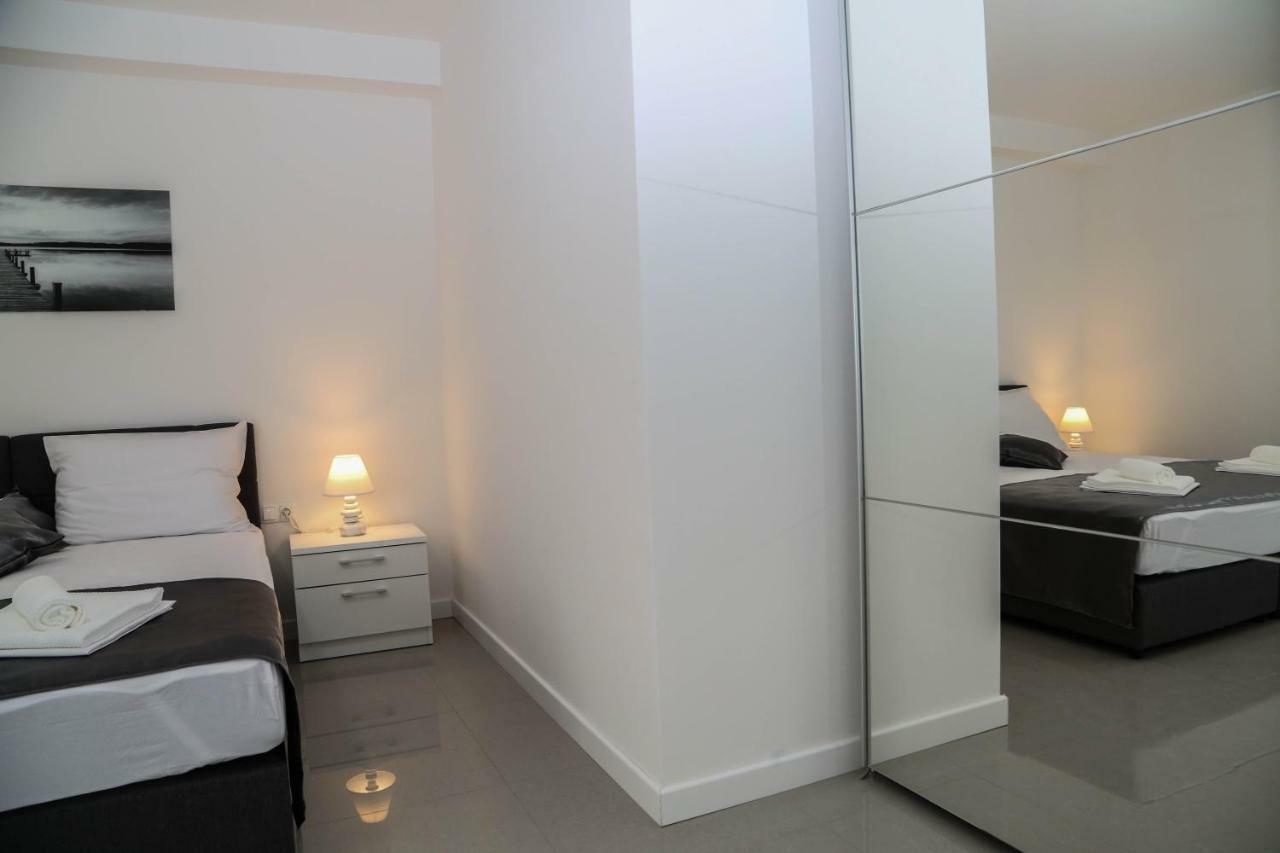 Apartments Paradise Hvar Хвар Экстерьер фото