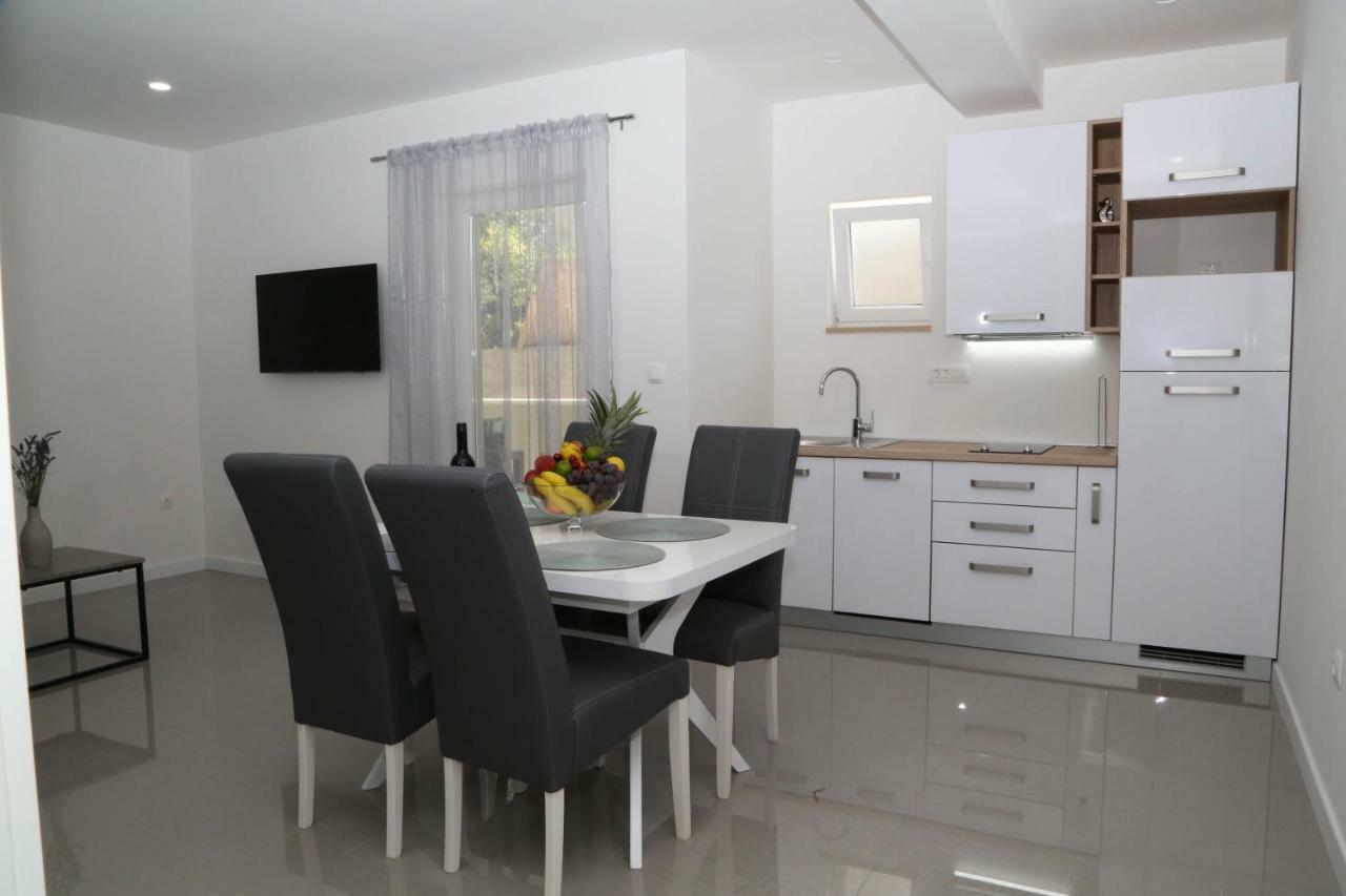 Apartments Paradise Hvar Хвар Экстерьер фото